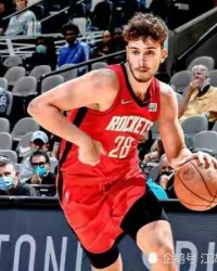  申京组织盘活全队火箭七人上双大胜马刺止住连败