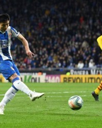  克莱蒙顽强逼平领头羊展现保级决心